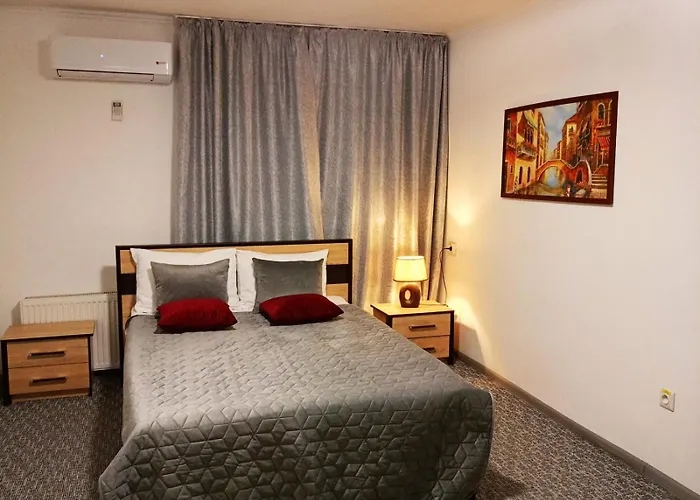 Venus Hotel Венус